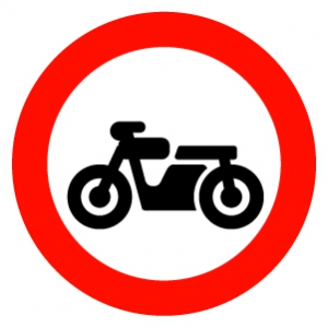 Знак Движение мотоциклов запрещено