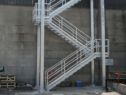 stairs_1.jpg stairs_1.jpg